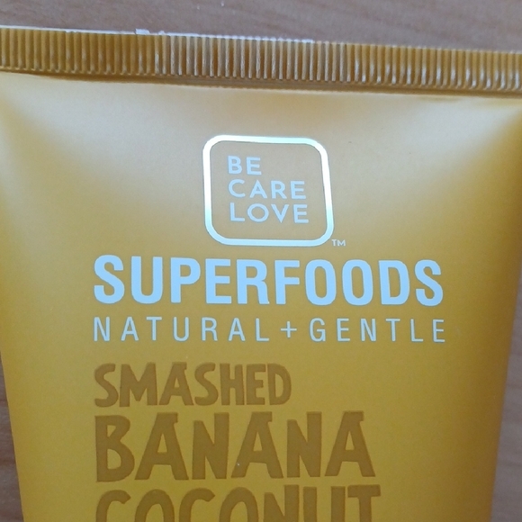 Be Care Love Superfoods Smashed Banana Coconut Cream Leave-In Curl Cream - Picture 3 of 7